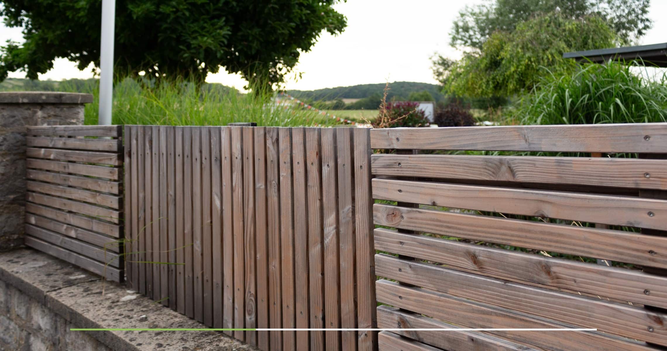 Holz für Gartenzaun - Beispiele der Anbringung.